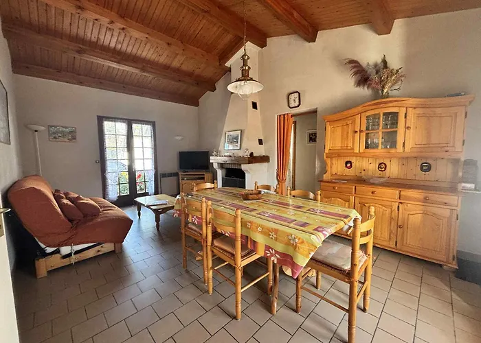 Maison Individuelle Proche Avec Jardin Et Animaux Admis - Fr-1-194-362