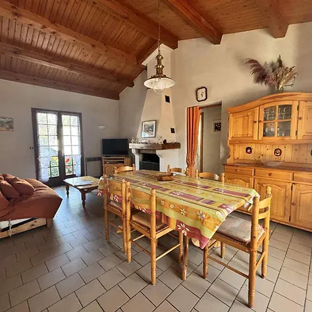 Maison Individuelle Proche Avec Jardin Et Animaux Admis - Fr-1-194-362