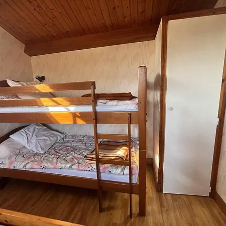 Maison Individuelle Proche Avec Jardin Et Animaux Admis - Fr-1-194-362 *