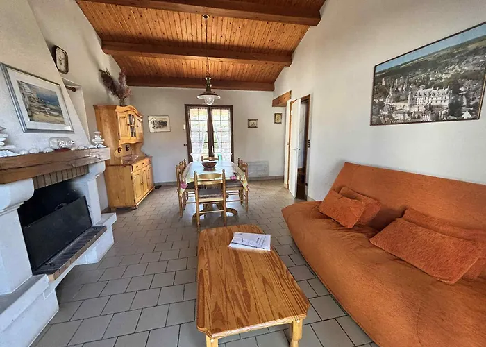 Maison Individuelle Proche Avec Jardin Et Animaux Admis - Fr-1-194-362 *